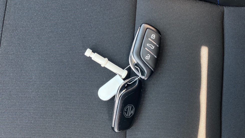 MG MG4 150kW Trophy EV Long Range 64kWh 5dr Auto Electric Hatchback - Image 20