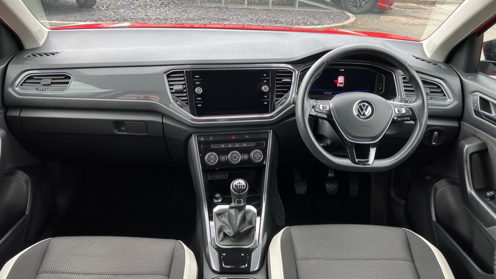 Volkswagen T-Roc 1.5 TSI EVO SEL 5dr Petrol Hatchback - Image 10