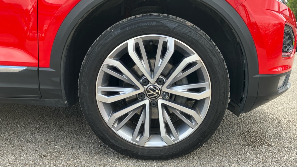 Volkswagen T-Roc 1.5 TSI EVO SEL 5dr Petrol Hatchback - Image 34