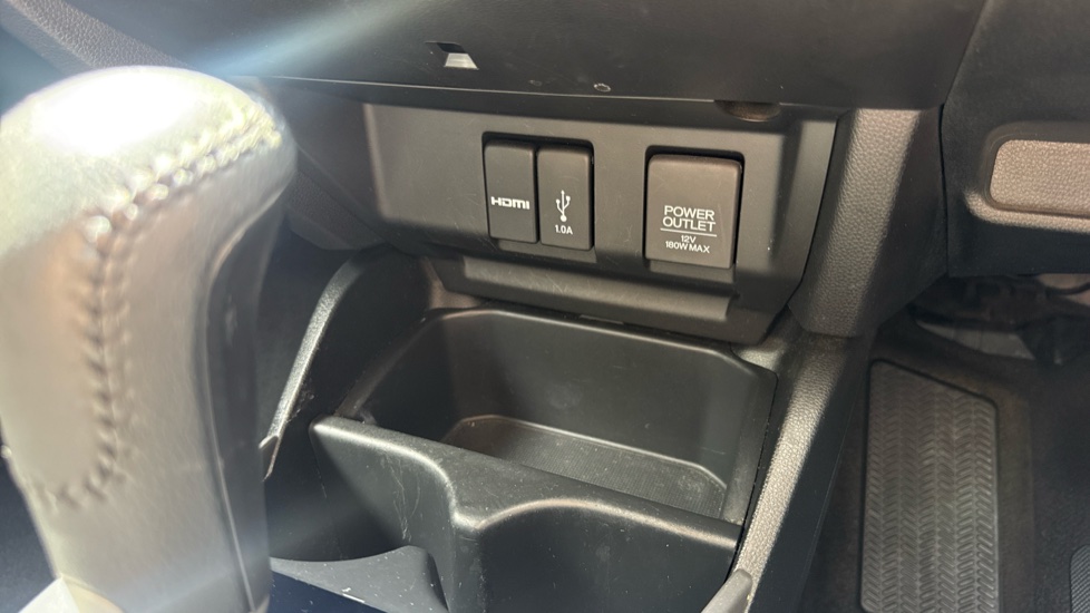 Honda Jazz 1.3 i-VTEC EX Navi 5dr CVT Petrol Hatchback - Image 36