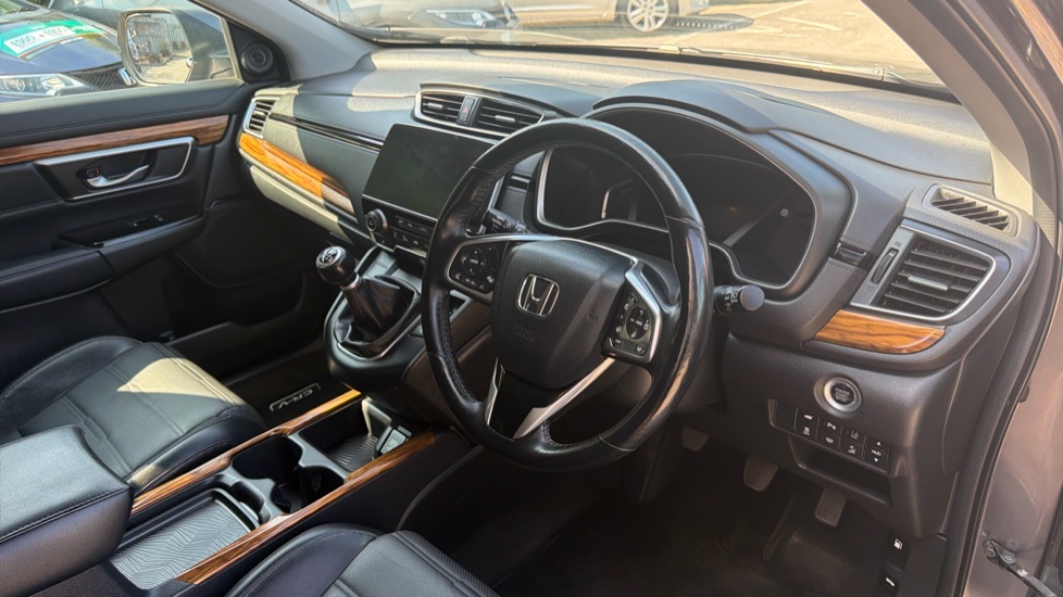 Honda CR-V 1.5 VTEC Turbo EX 5dr Petrol Estate - Image 11