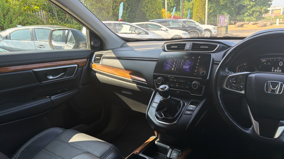 Honda CR-V 1.5 VTEC Turbo EX 5dr Petrol Estate - Image 14
