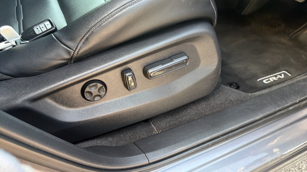 Honda CR-V 1.5 VTEC Turbo EX 5dr Petrol Estate - Image 52