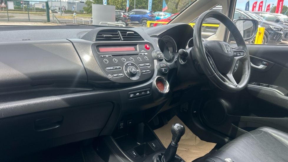Honda Jazz 1.4 i-VTEC EXL 5dr Petrol Hatchback - Image 9