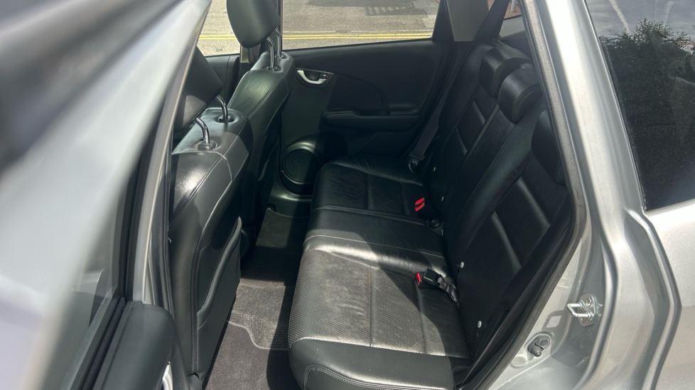 Honda Jazz 1.4 i-VTEC EXL 5dr Petrol Hatchback - Image 16