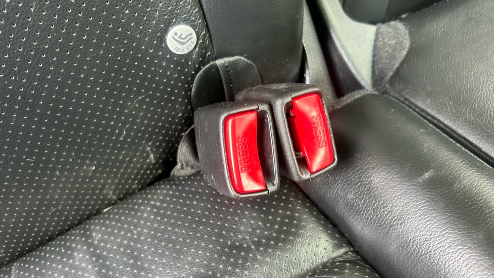 Honda Jazz 1.4 i-VTEC EXL 5dr Petrol Hatchback - Image 17