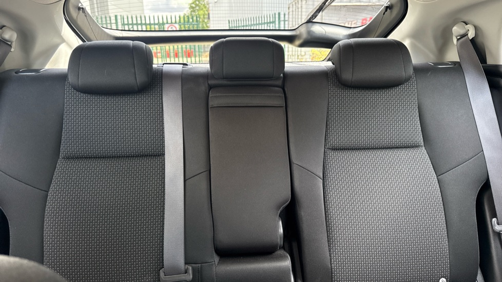 Honda Civic 1.8 i-VTEC SE Plus 5dr [Nav] Petrol Hatchback - Image 15
