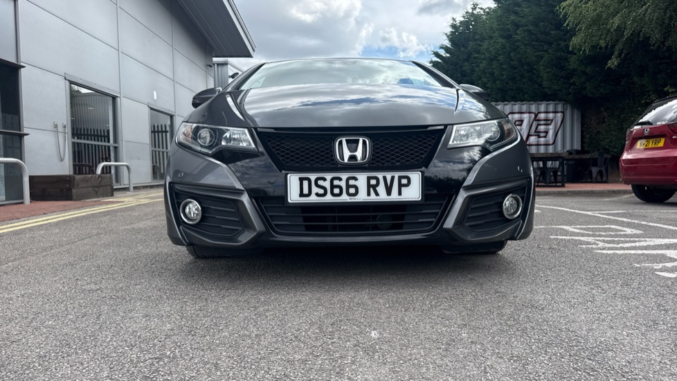 Honda Civic 1.8 i-VTEC SE Plus 5dr [Nav] Petrol Hatchback - Image 25