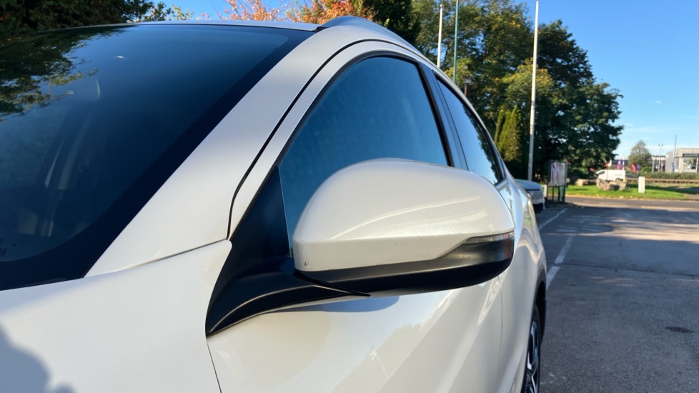 Honda HR-V 1.5 i-VTEC EX 5dr Petrol Hatchback - Image 36