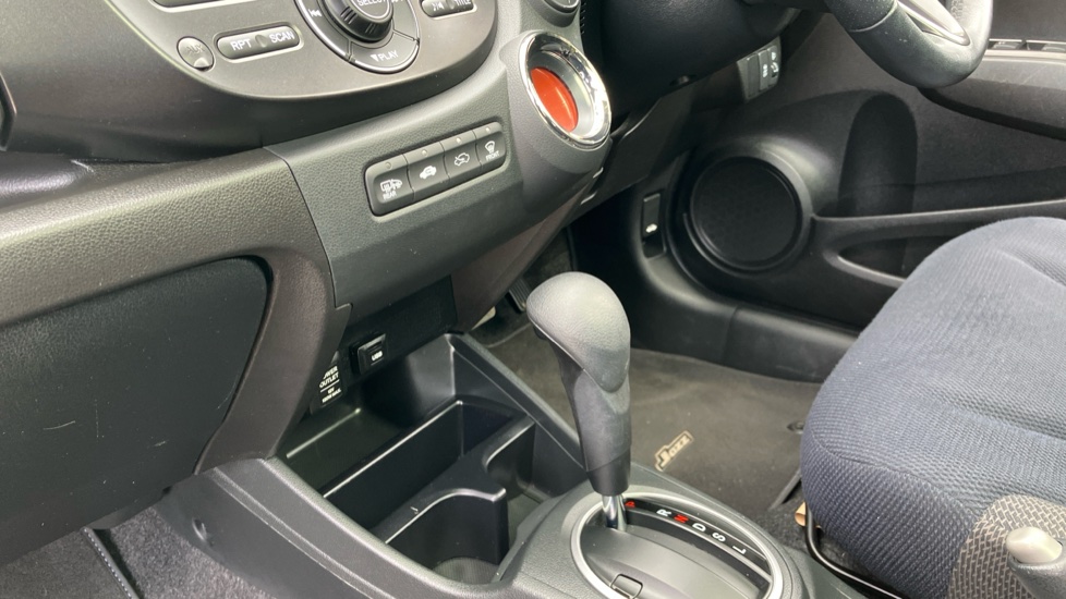 Honda Jazz 1.4 i-VTEC EX 5dr CVT Petrol Hatchback - Image 13