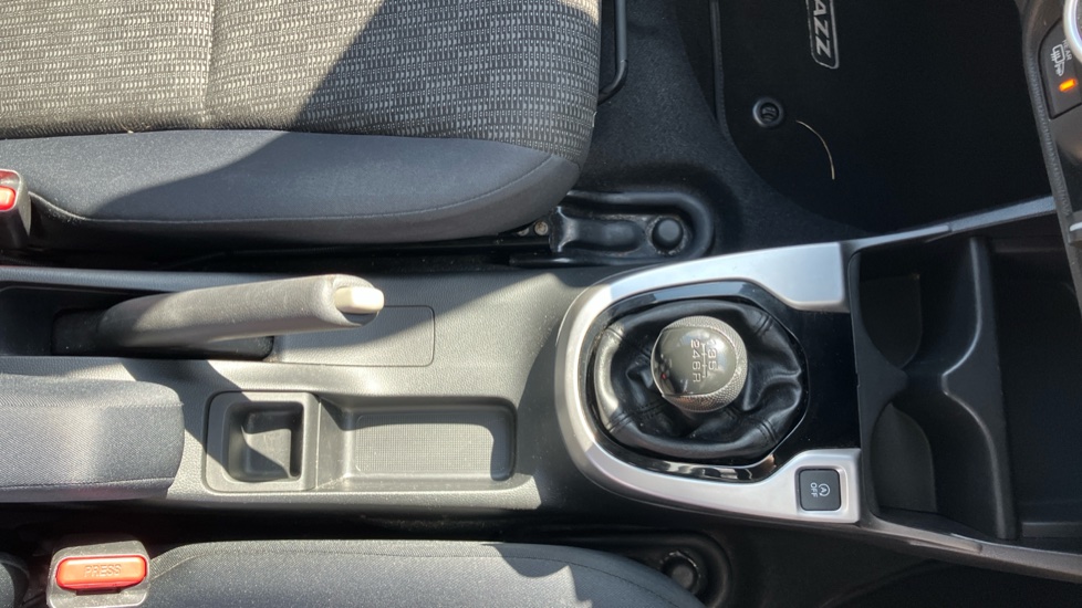 Honda Jazz 1.3 SE 5dr Petrol Hatchback - Image 28
