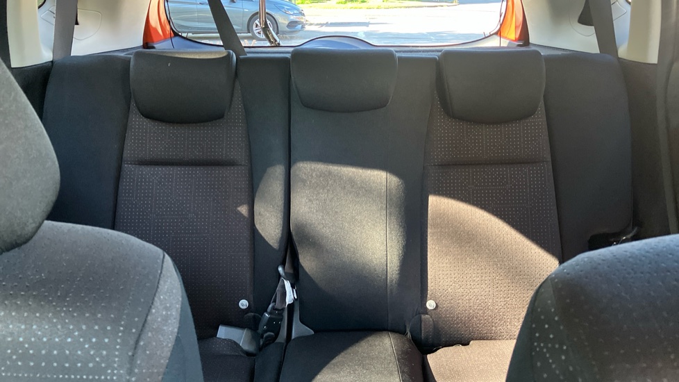 Honda Jazz 1.3 EX 5dr Petrol Hatchback - Image 15