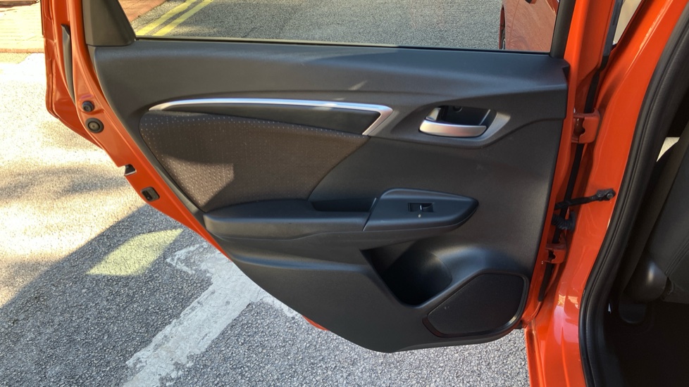Honda Jazz 1.3 EX 5dr Petrol Hatchback - Image 32