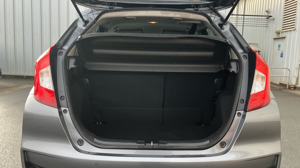 Honda Jazz 1.3 i-VTEC EX Navi 5dr CVT Petrol Hatchback - Image 4
