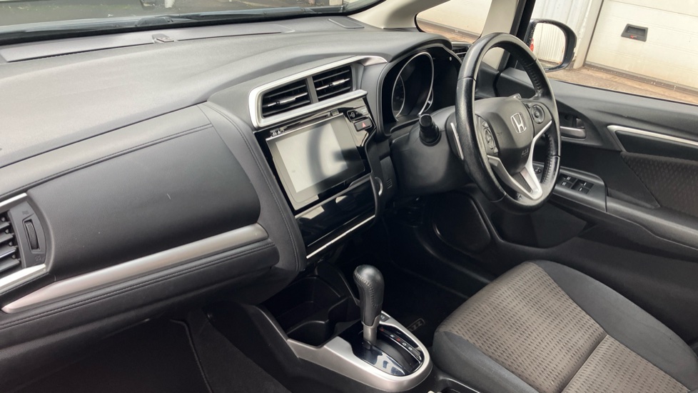 Honda Jazz 1.3 i-VTEC EX Navi 5dr CVT Petrol Hatchback - Image 9