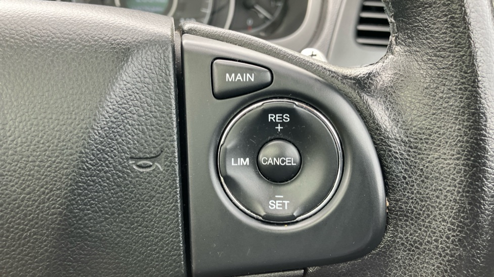 Honda CR-V 2.0 i-VTEC EX 5dr Auto Petrol Estate - Image 21