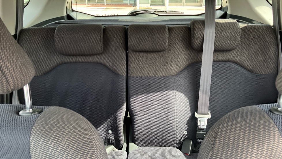 Honda Jazz 1.4 i-VTEC ES Plus 5dr CVT Petrol Hatchback - Image 15