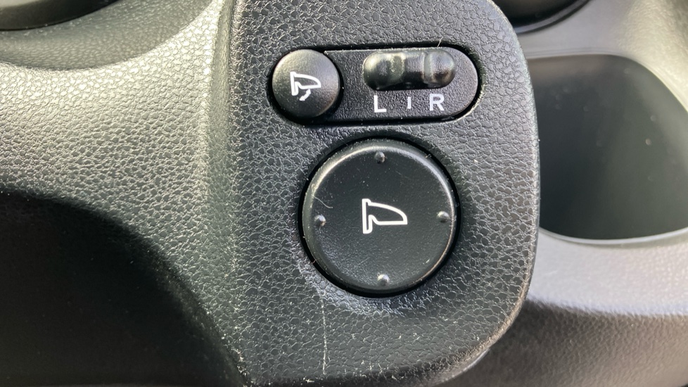 Honda Jazz 1.4 i-VTEC ES Plus 5dr CVT Petrol Hatchback - Image 26