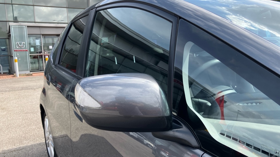 Honda Jazz 1.4 i-VTEC ES Plus 5dr CVT Petrol Hatchback - Image 35