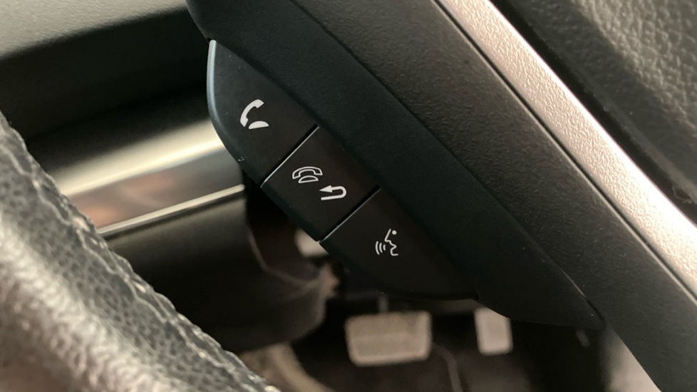 Honda CR-V 2.0 i-VTEC Black Edition 5dr Auto Petrol Estate - Image 24