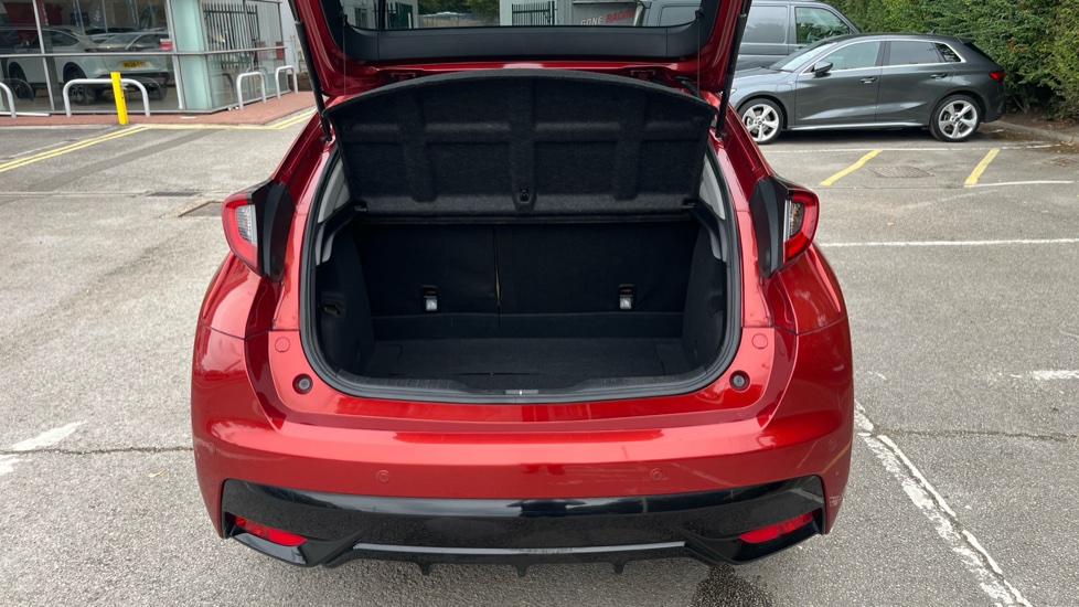 Honda Civic 1.8 i-VTEC SE Plus 5dr Auto [Nav] Petrol Hatchback - Image 4
