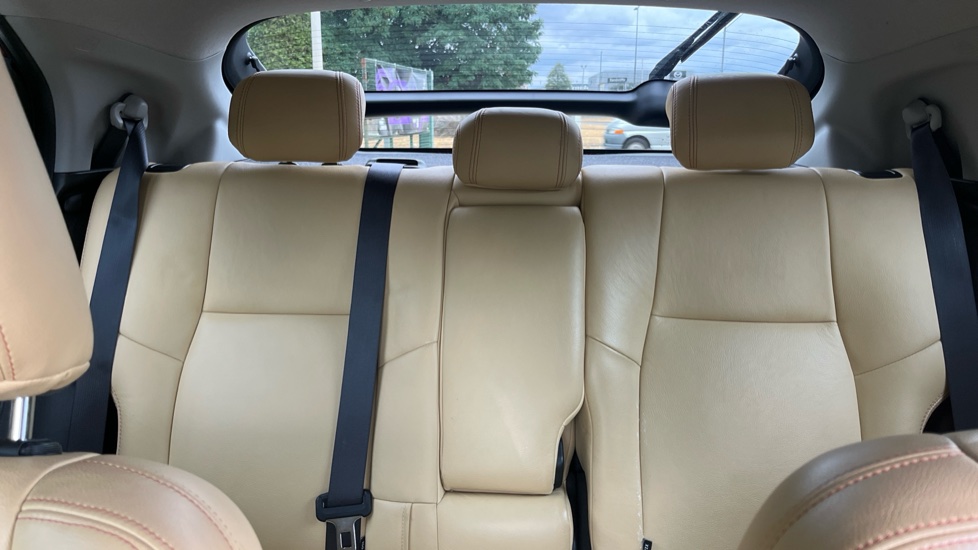 Honda Civic 1.8 i-VTEC SE Plus 5dr Auto [Nav] Petrol Hatchback - Image 15