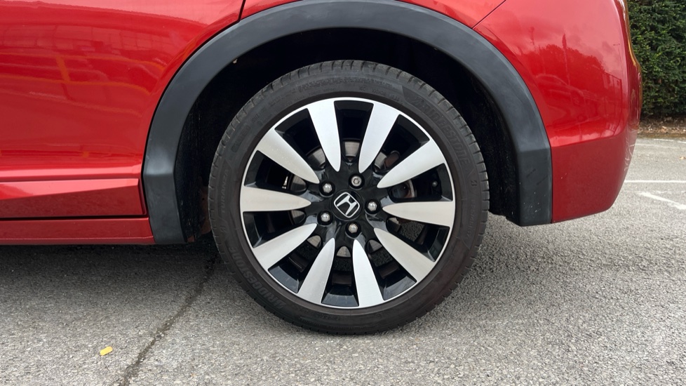 Honda Civic 1.8 i-VTEC SE Plus 5dr Auto [Nav] Petrol Hatchback - Image 28