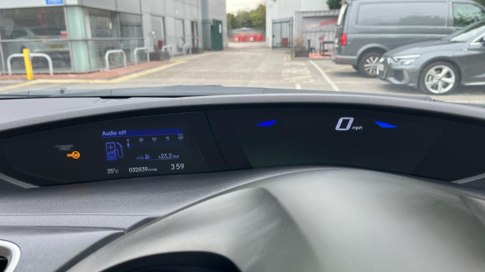 Honda Civic 1.8 i-VTEC SE Plus 5dr Auto [Nav] Petrol Hatchback - Image 49