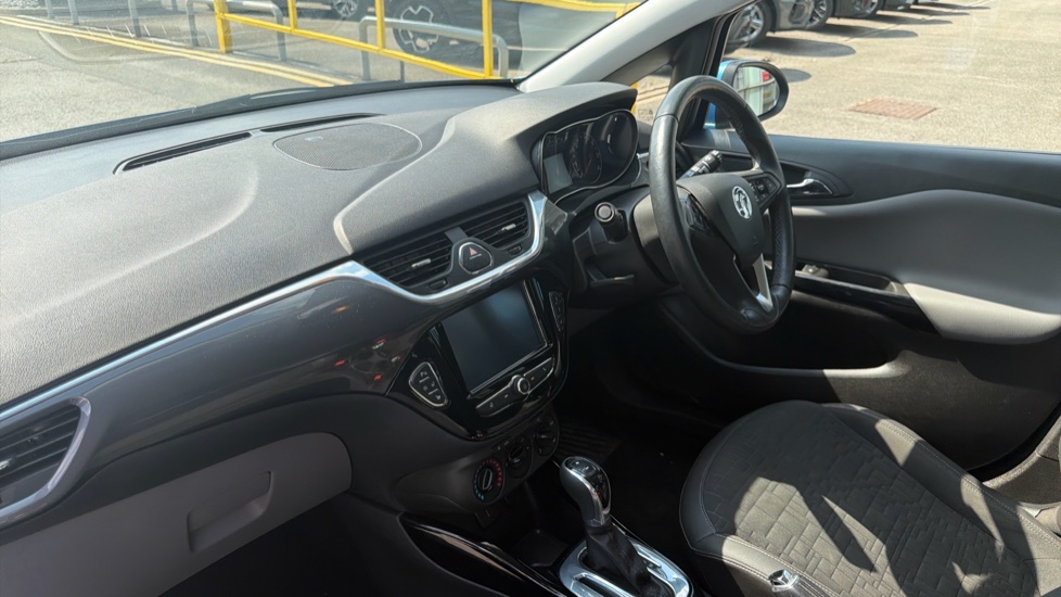 Vauxhall Corsa 1.4 SE 5dr Auto Petrol Hatchback - Image 9