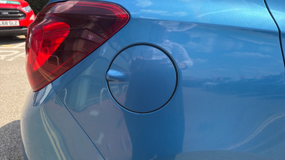 Vauxhall Corsa 1.4 SE 5dr Auto Petrol Hatchback - Image 34