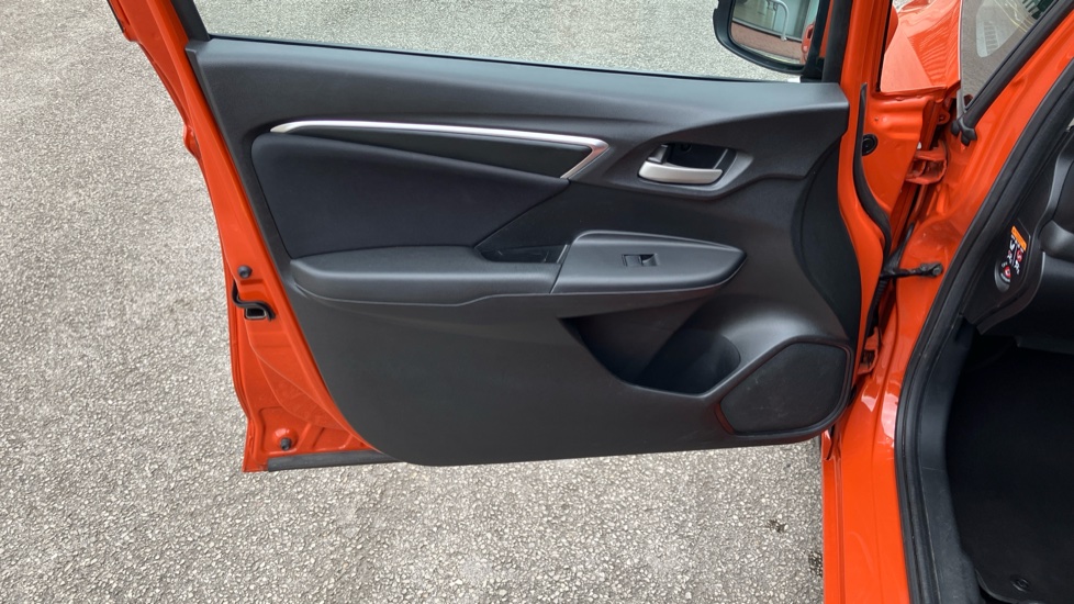Honda Jazz 1.3 SE 5dr Petrol Hatchback - Image 33