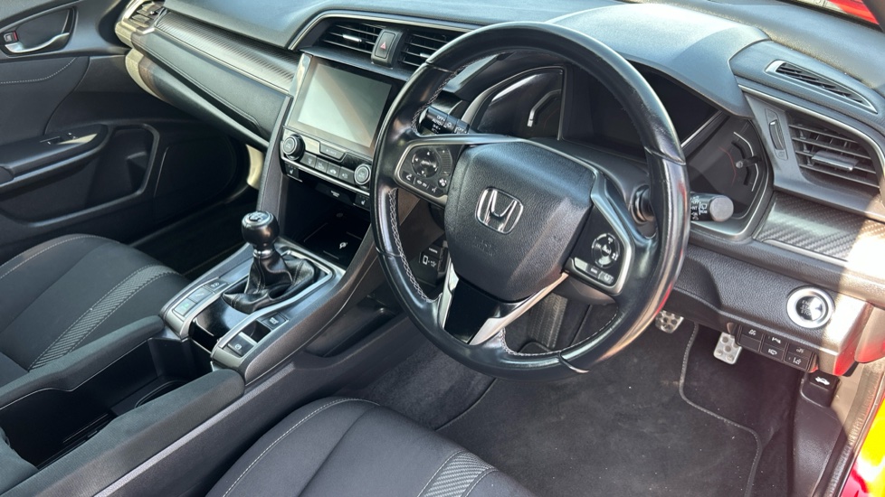 Honda Civic 1.5 VTEC Turbo Sport Plus 5dr Petrol Hatchback - Image 11