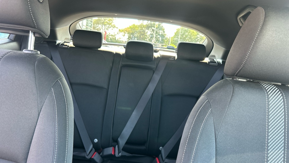 Honda Civic 1.5 VTEC Turbo Sport Plus 5dr Petrol Hatchback - Image 15