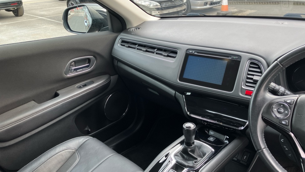 Honda HR-V 1.5 i-VTEC SE 5dr Petrol Hatchback - Image 14