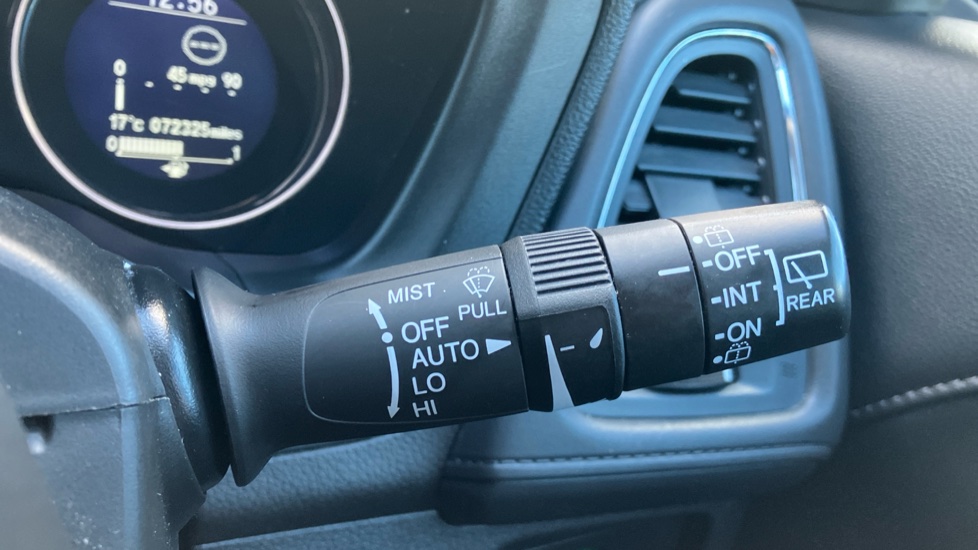 Honda HR-V 1.5 i-VTEC EX CVT 5dr Petrol Hatchback - Image 26