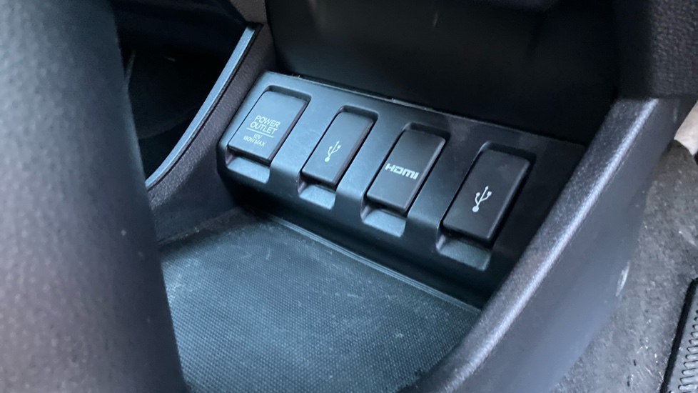 Honda HR-V 1.5 i-VTEC EX CVT 5dr Petrol Hatchback - Image 31