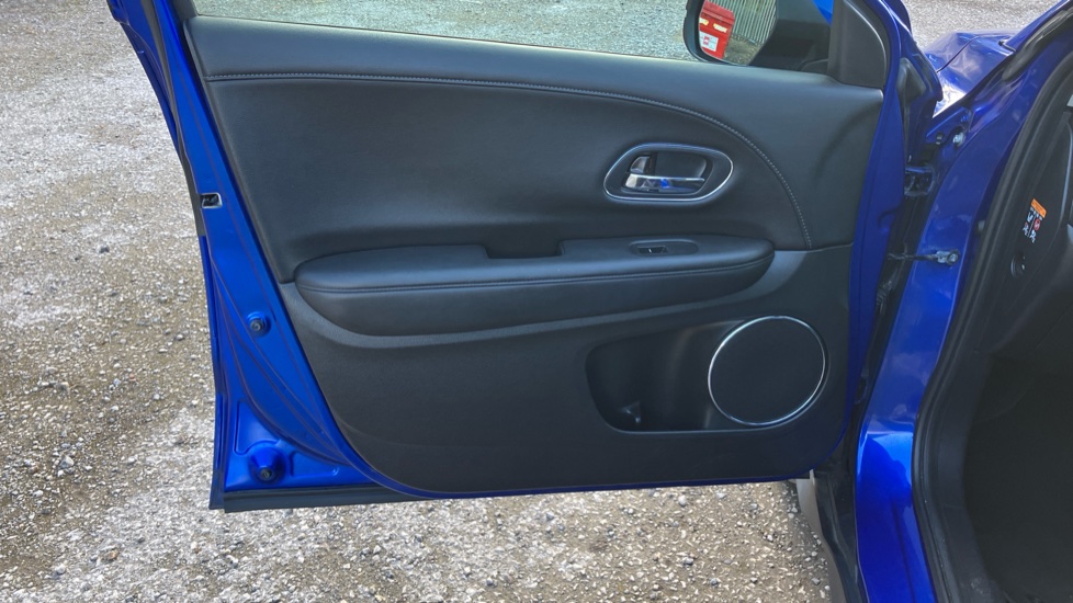 Honda HR-V 1.5 i-VTEC EX CVT 5dr Petrol Hatchback - Image 36
