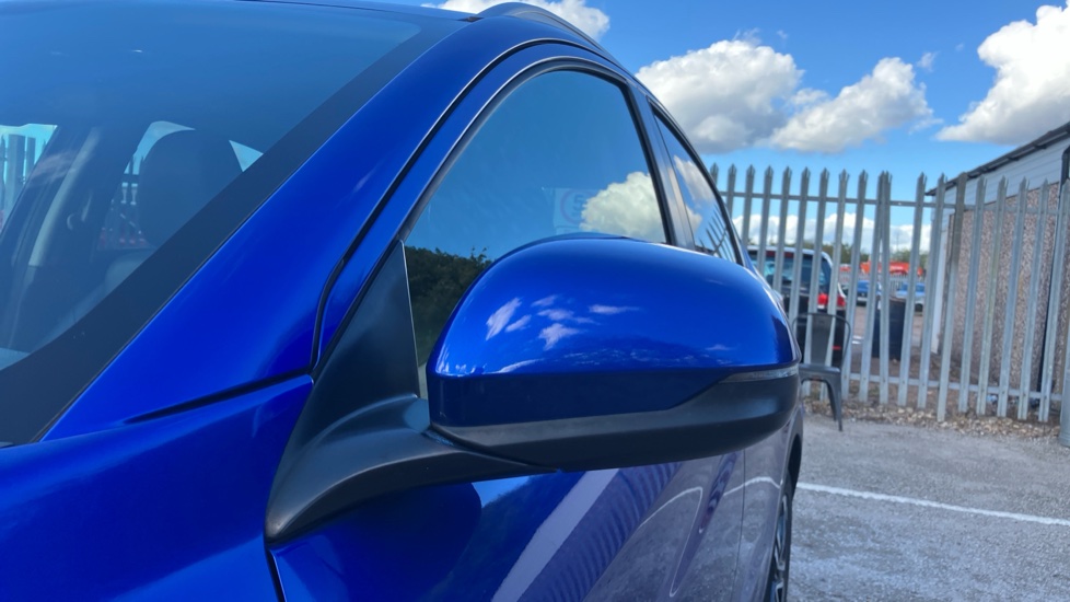 Honda HR-V 1.5 i-VTEC EX CVT 5dr Petrol Hatchback - Image 37