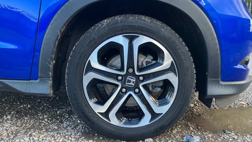 Honda HR-V 1.5 i-VTEC EX CVT 5dr Petrol Hatchback - Image 39