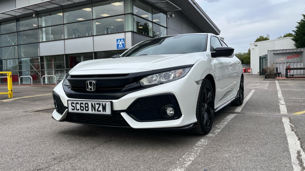 Honda Civic 1.0 VTEC Turbo 126 Sport Line 5dr CVT Petrol Hatchback - Image 24