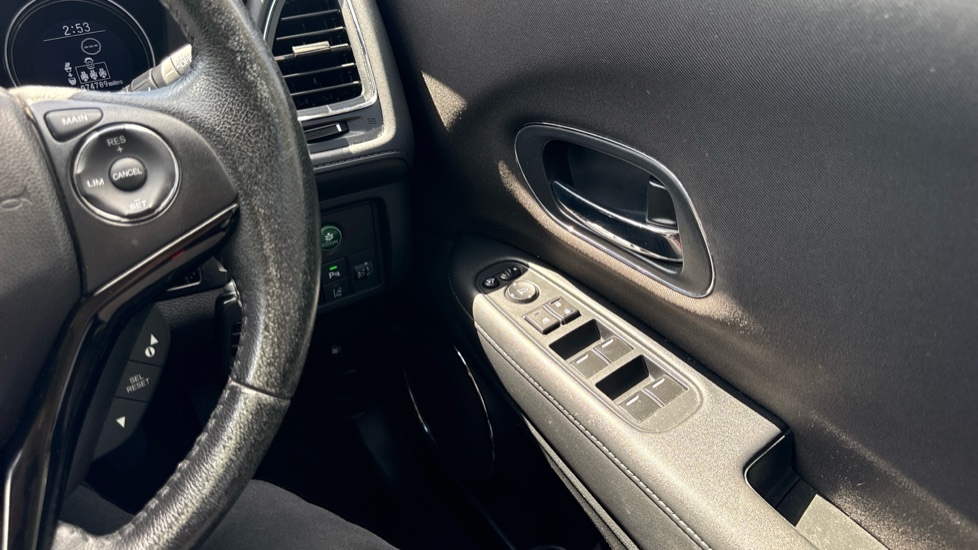 Honda HR-V 1.6 i-DTEC SE 5dr Diesel Hatchback - Image 34