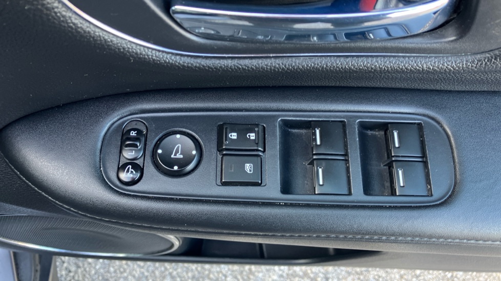 Honda HR-V 1.6 i-DTEC EX 5dr Diesel Hatchback - Image 31