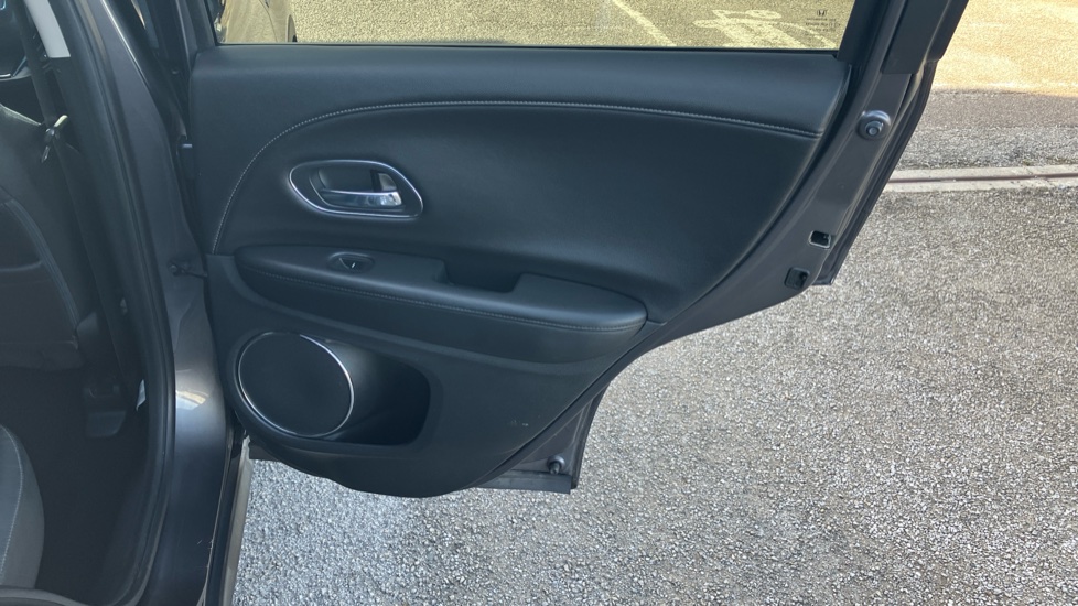 Honda HR-V 1.6 i-DTEC EX 5dr Diesel Hatchback - Image 33