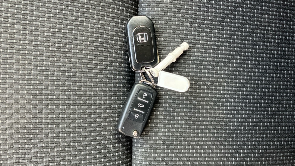 Honda Civic 1.8 i-VTEC SE Plus 5dr Petrol Hatchback - Image 20