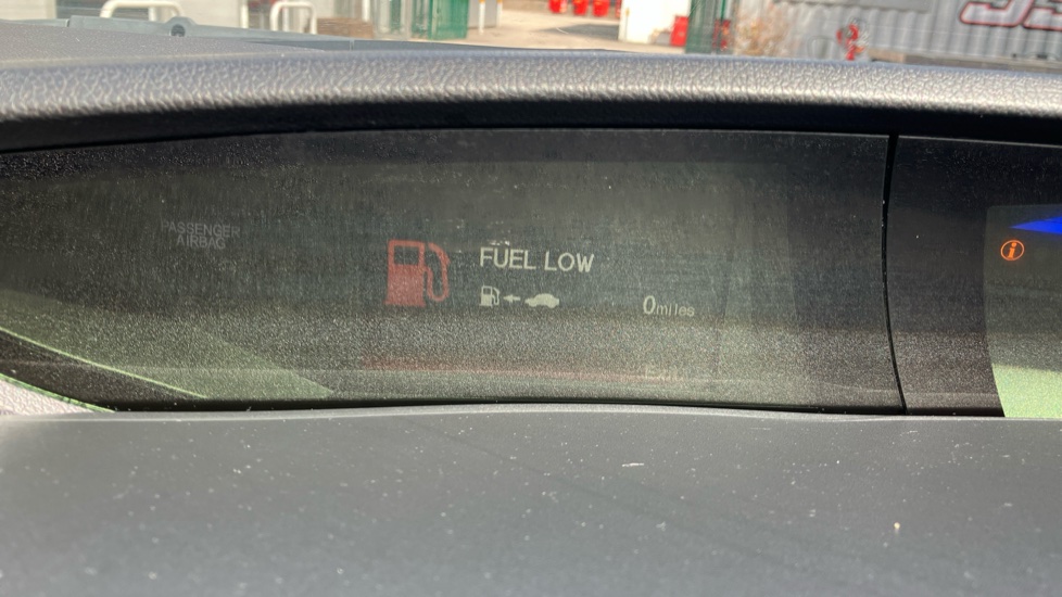 Honda Civic 1.8 i-VTEC SE Plus 5dr Petrol Hatchback - Image 25