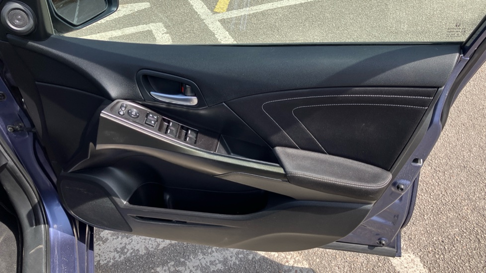 Honda Civic 1.8 i-VTEC SE Plus 5dr Petrol Hatchback - Image 30