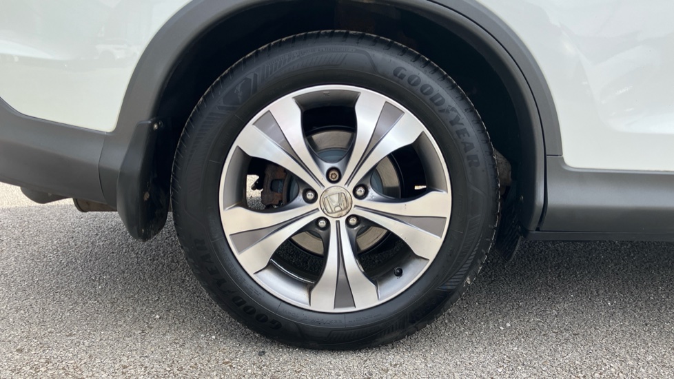 Honda CR-V 2.2 i-DTEC EX 5dr Auto Diesel Estate - Image 38