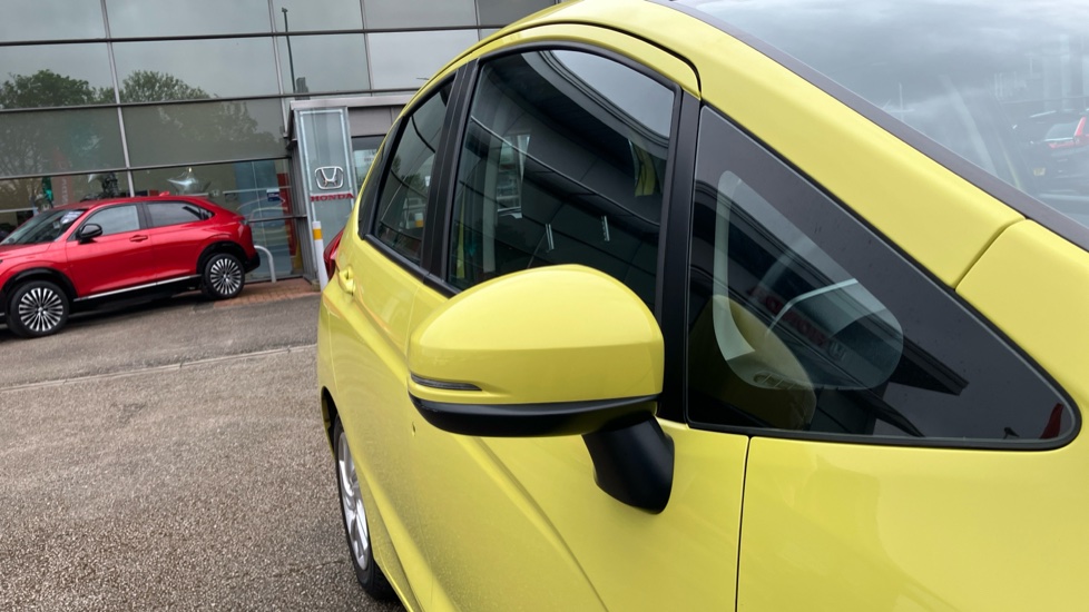 Honda Jazz 1.3 SE 5dr CVT Petrol Hatchback - Image 34