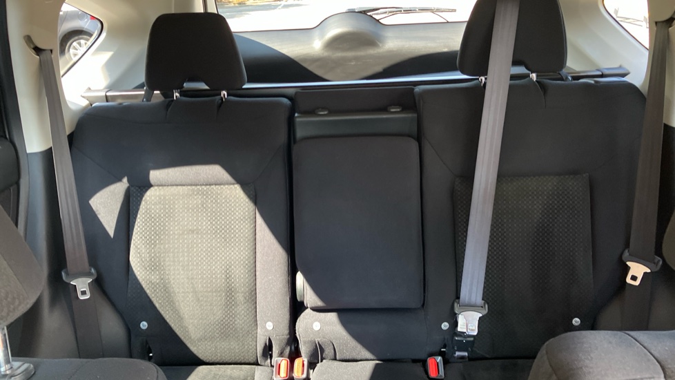 Honda CR-V 2.0 i-VTEC SE Plus 5dr Auto [Nav] Petrol Estate - Image 15