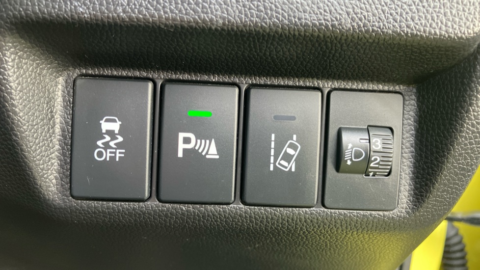 Honda Jazz 1.3 EX 5dr CVT Petrol Hatchback - Image 28